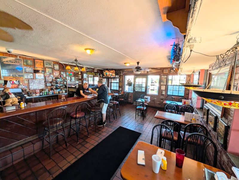 Old-School Atmosphere With Genuine Local Character