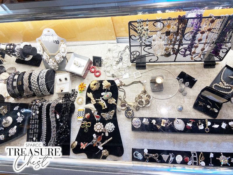 Jewelry and Accessories That Sparkle Without the Price Tag