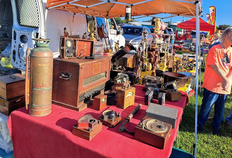 Antique Treasures And Collectibles For Serious Hunters