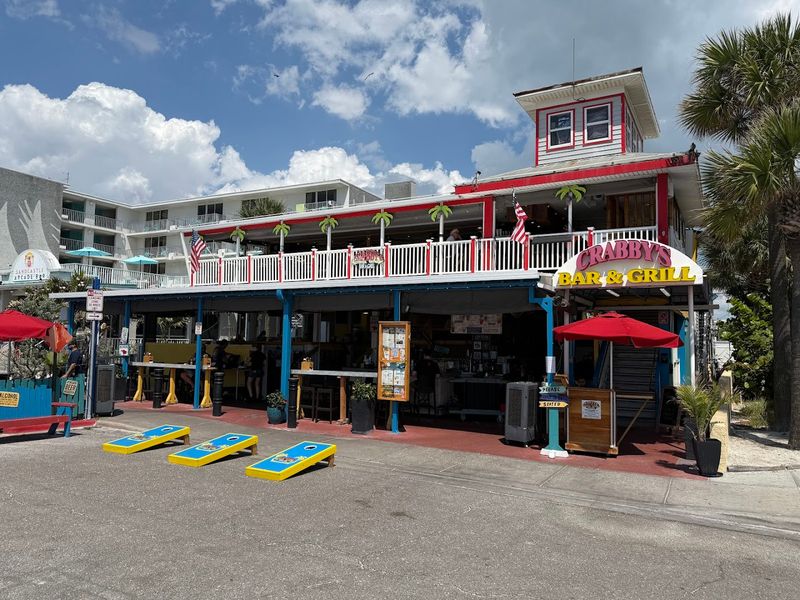 Crabby's Beachwalk Bar & Grill – Clearwater Beach