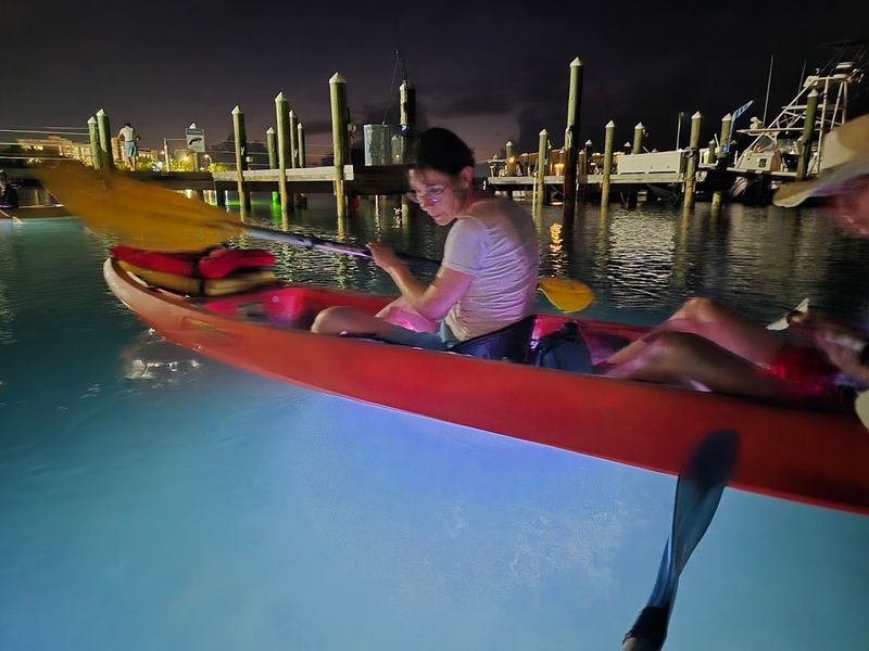 Crystal-Clear Glass Bottom Kayaks With LED Lighting