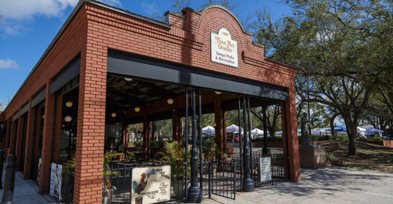 It Should Be Illegal To Visit Tampa Bay And Miss These 8 Places