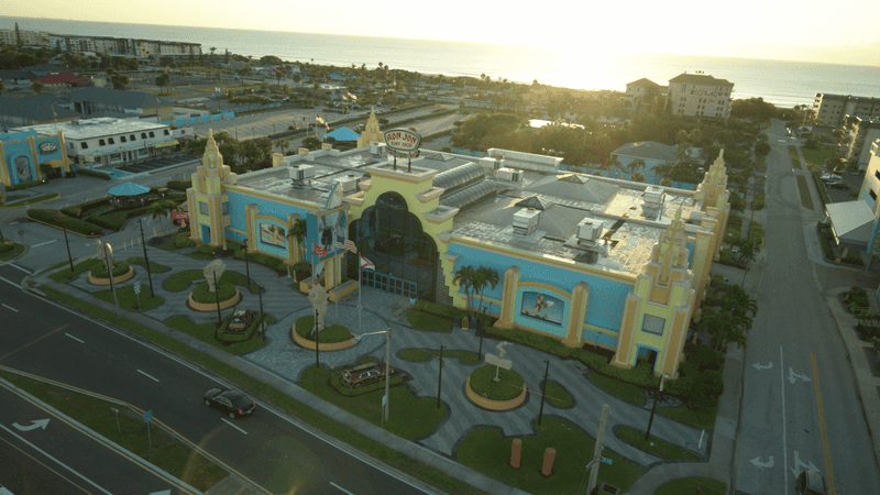 The Iconic Building and Location