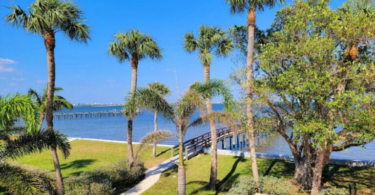 Once Known as the Pineapple Capital of the World, This Florida Town Still Feels Timeless