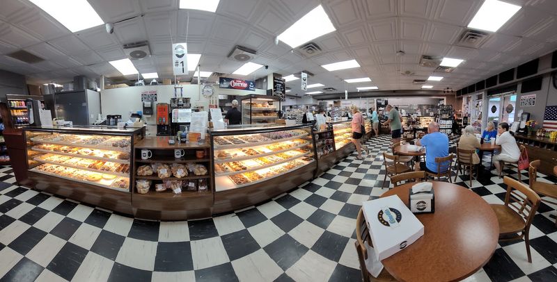Cinotti's Bakery-Sandwich Shop – Jacksonville Beach