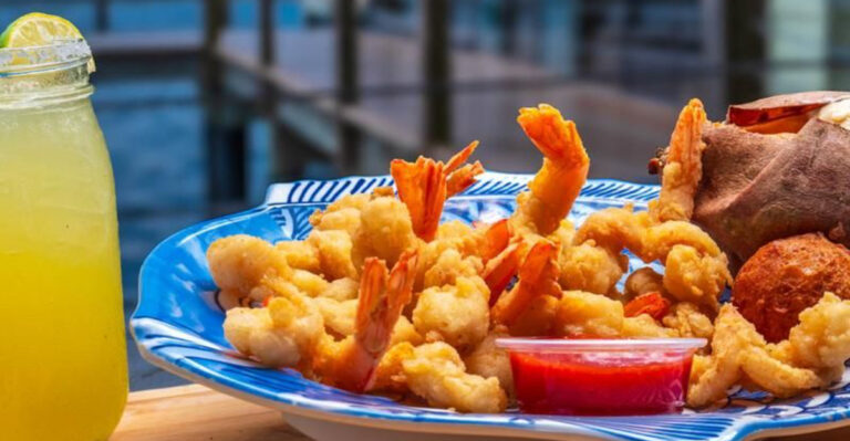 This Florida Cafe Makes Fried Shrimp So Good, It Might Ruin You For Everywhere Else