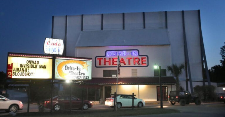 This Nostalgic Florida Drive-In Theater Is The Weekend Reset You Didn’t Know You Needed