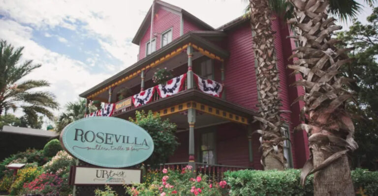 This Old Florida Restaurant Feels Like Stepping Straight Into the 1800s