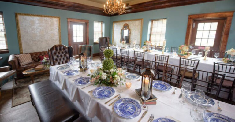 This St. Augustine Tea Room Is Perfect For Anyone Who Loves Cute Cups And Fancy Little Treats