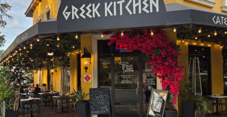 This Unassuming Greek Spot Near Orlando Is Winning Over Everyone Who Finds It