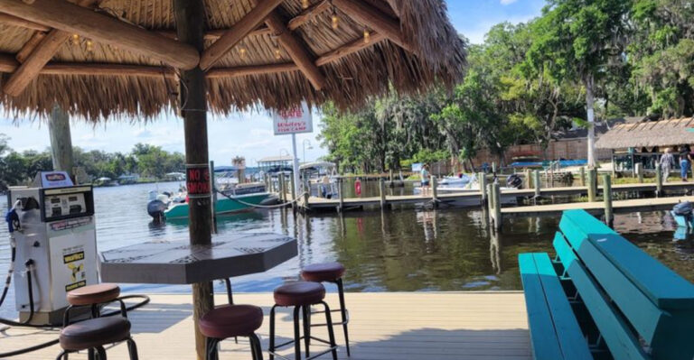Tourists Pay Too Much for Seafood While Locals Eat Better at These 9 Hidden Spots