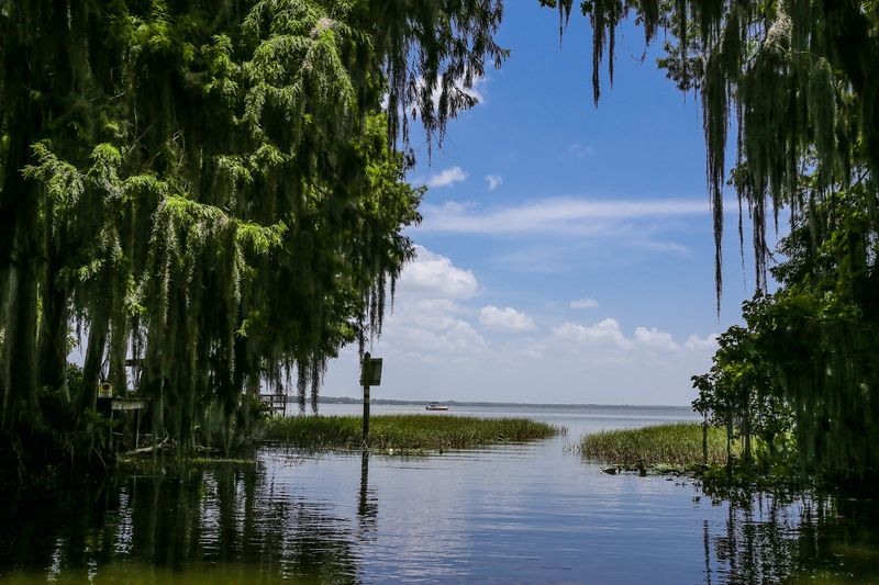 Lake Eustis – Eustis