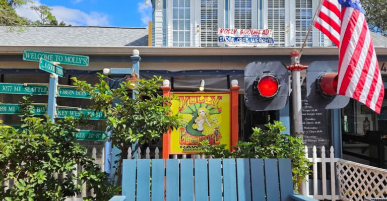 We Drove Across Florida for the Seafood at This Tiny Raw Bar