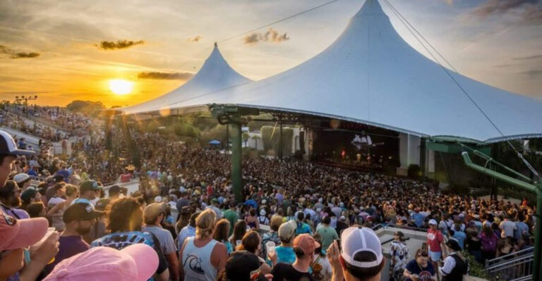 We Finally Visited Florida’s Most Beloved Outdoor Concert Venue and It Lived Up to the Hype
