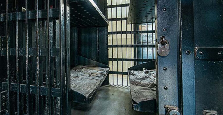 You Can Explore Creepy Cells With Costumed Inmates at This Florida Jail