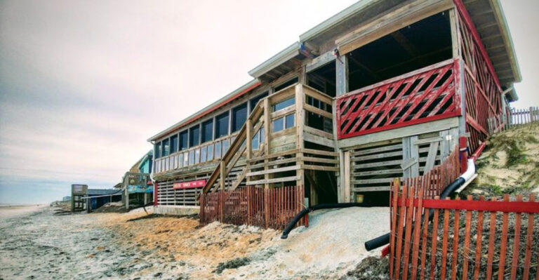 You Haven’t Really Eaten in Florida Until You’ve Tried These 10 Roadside Restaurants
