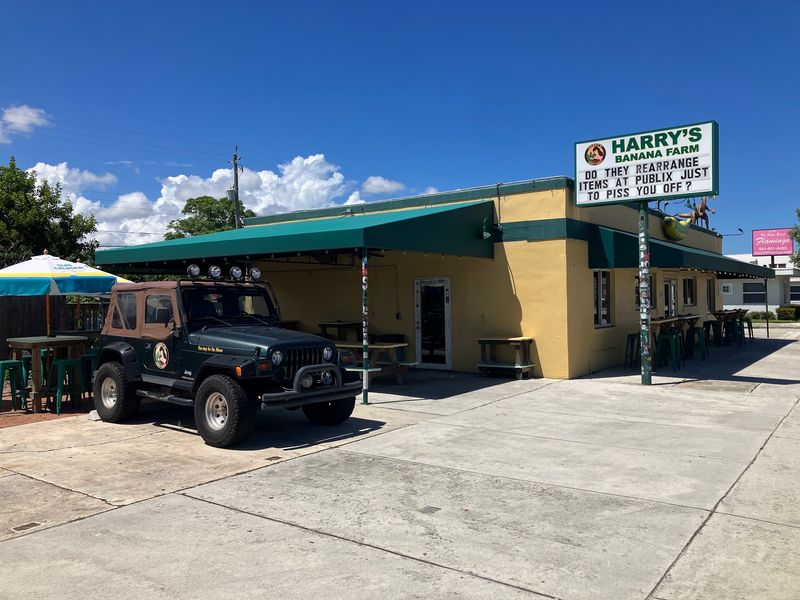 Harry's Banana Farm - Lake Worth Beach