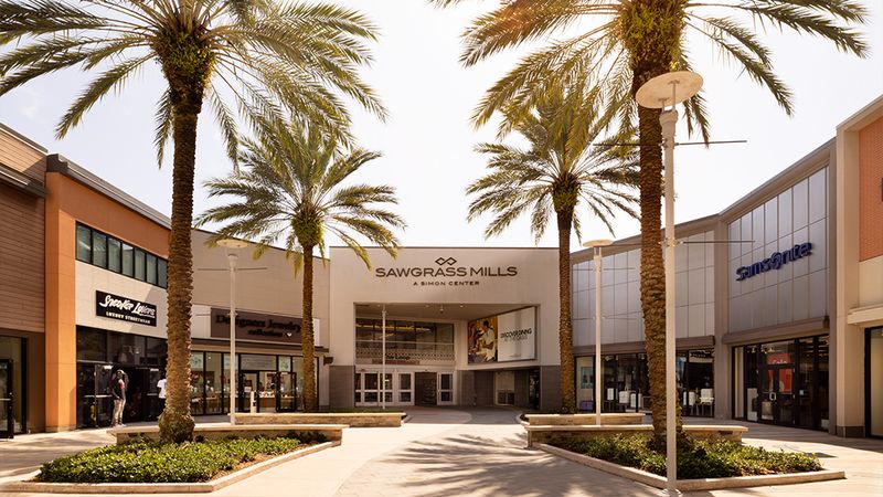 Major Department Stores Under One Roof