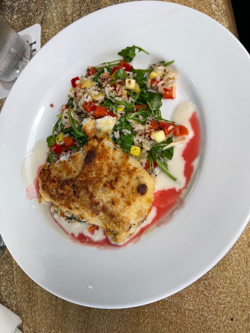 Captiva Crab Cakes That Locals Keep Coming Back For