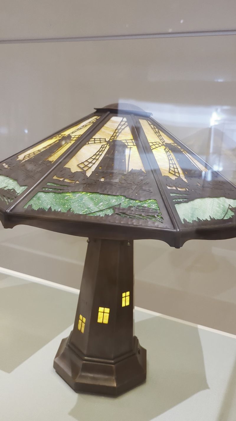 Lamps and Lighting That Still Take Your Breath Away