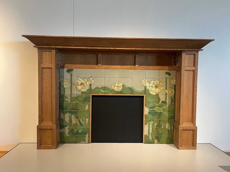Tiles That Prove Walls Can Be Canvases