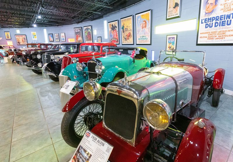 Car Lovers Can Easily Lose an Afternoon Inside This Hidden Florida Museum