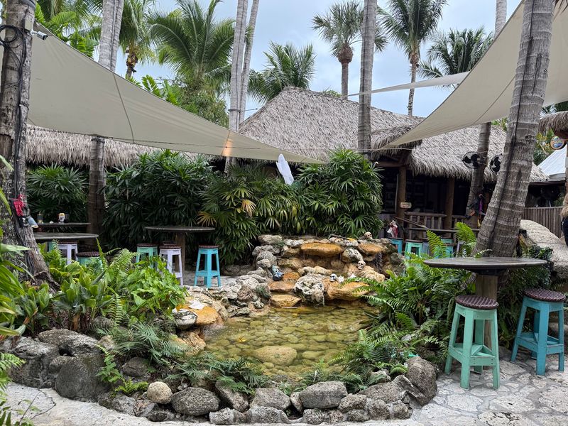 The Tiki Bar That Serves Tropical Drinks Worth the Calories