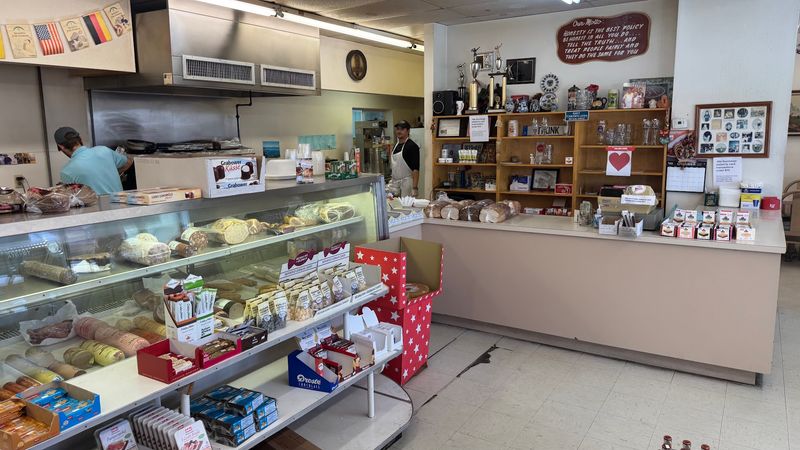 The Perfect Spot for Takeout and Stocking Your Fridge