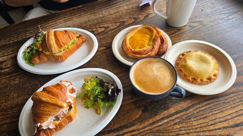 Coffee and Cafe Culture That Completes the Experience