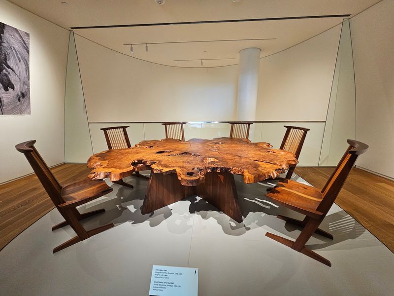The Pottery Collection That Spans an Entire Era