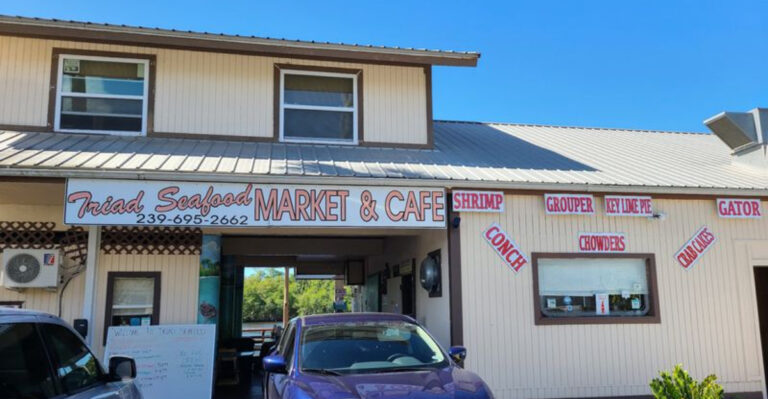 Locals Will Drive Miles For The Stone Crab At This Florida Seafood Shack