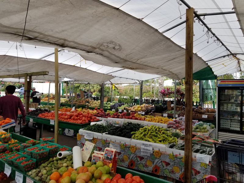 Country Club Produce - Stuart