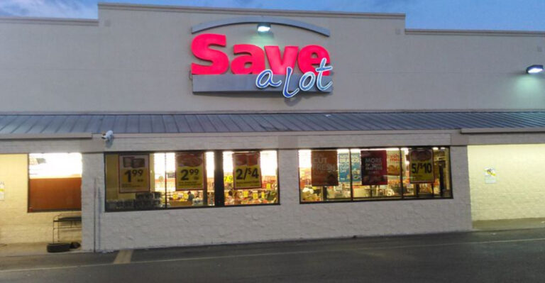 This Florida Budget Grocery Store Is a Lifesaver for Shoppers Watching Every Dollar