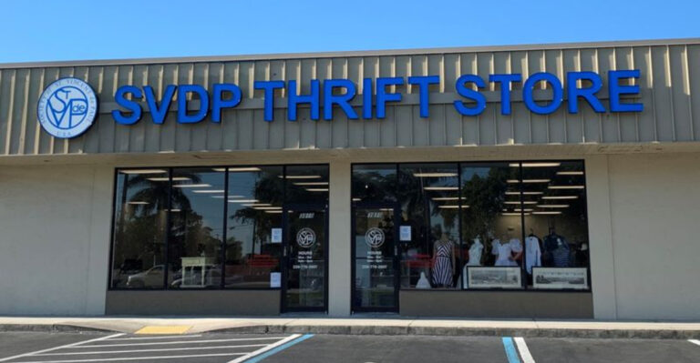 This Florida Thrift Store Gets Designer Donations From Wealthy Locals And Sells Them For A Steal