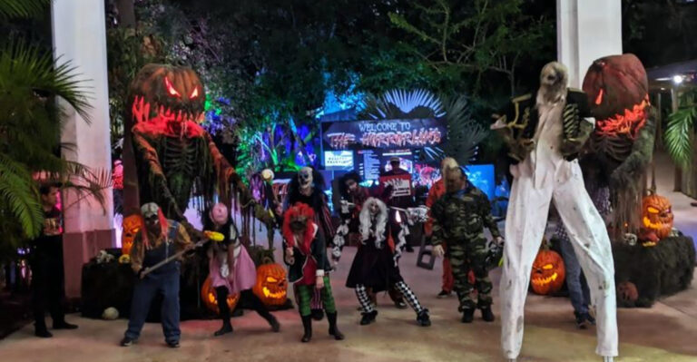 This Massive Miami Scream Park Has 6 Haunted Houses, Terrifying Scare Zones, And A Circus Of Terror