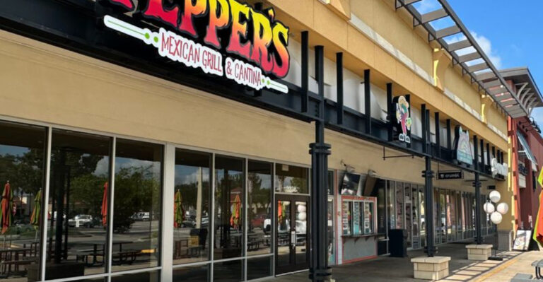 This Off-the-Beaten-Path Florida Eatery Serves Up a Mexican Fiesta of Flavor