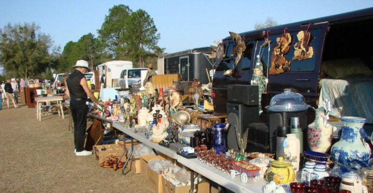 We Found A Florida Flea Market That Turns Every Visit Into A Treasure Hunt
