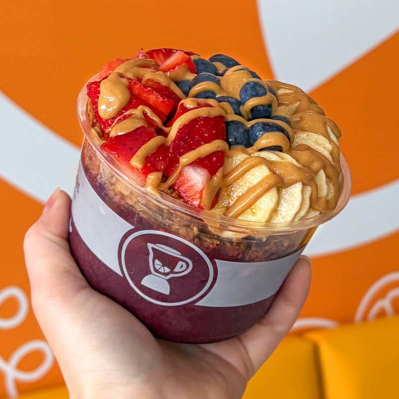 Açaí Bowls That Set the Brandon Standard