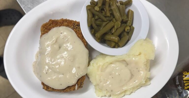 10 Small-Town Florida Diners Locals Swear Have the Best Country-Fried Steak