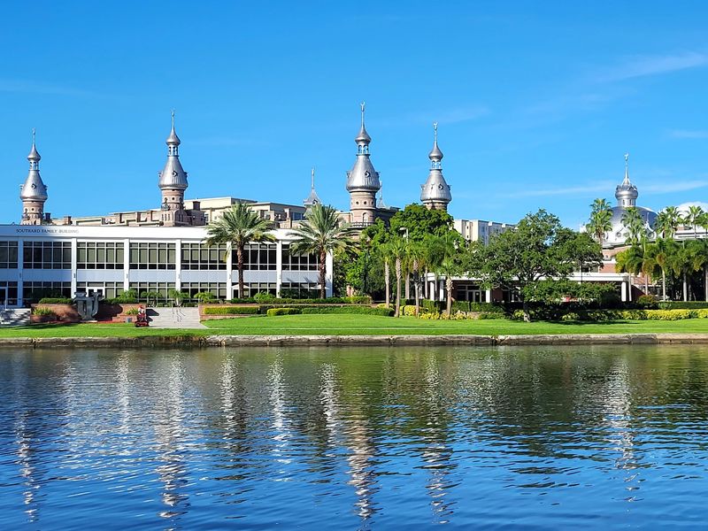 Beer Garden Brings Munich to the Sunshine State