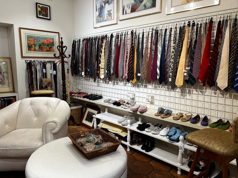 The Shopping Experience and What to Expect