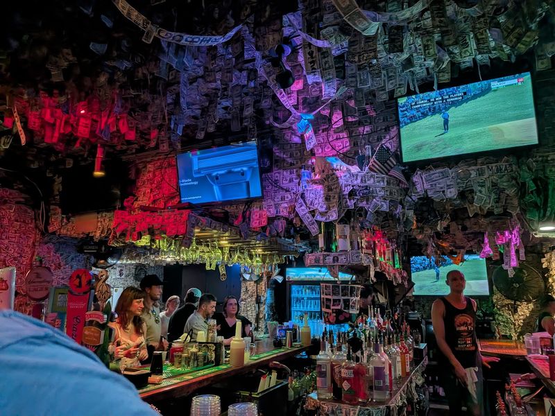 Late-Night Hours That Outlast Most of the Competition
