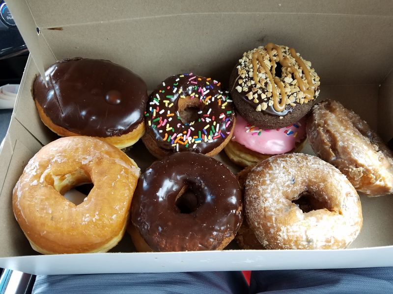 Handmade Donuts That Taste Like Someone's Grandma Made Them