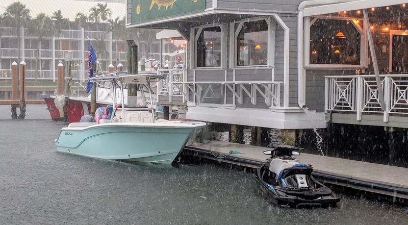 Boat Views and Great Seafood Share the Spotlight at These 12 Florida Marinas