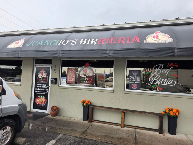 Juancho's Birrieria - Haines City