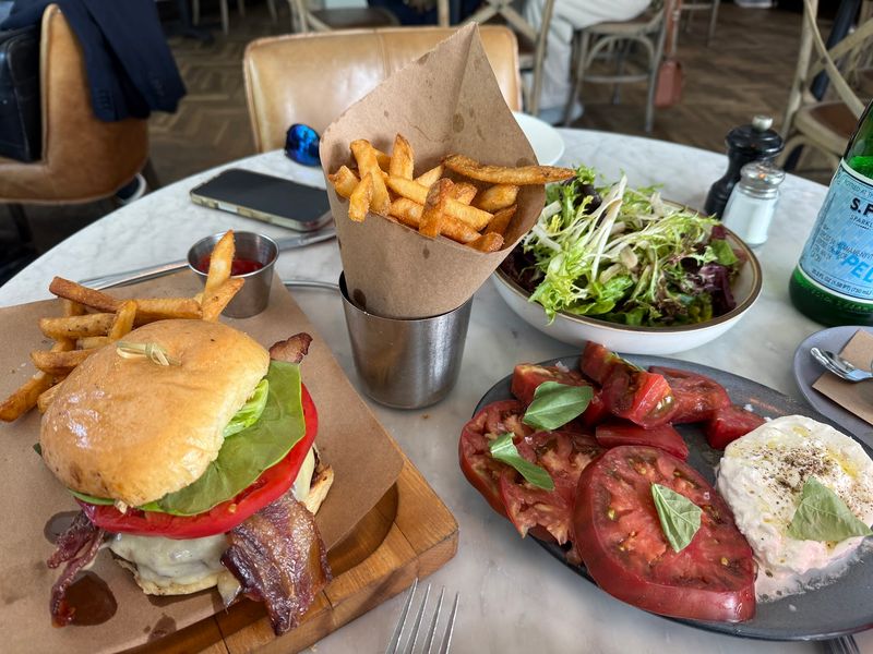 Michael's Genuine Food & Drink - Miami