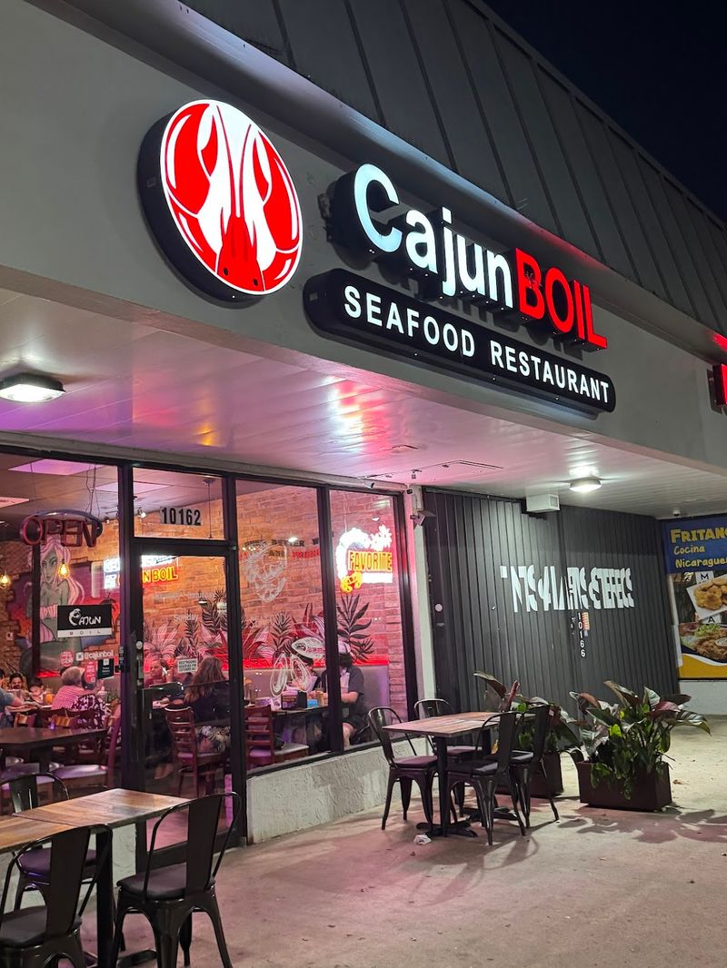 Cajun Boil Seafood Restaurant West Flagler - Miami