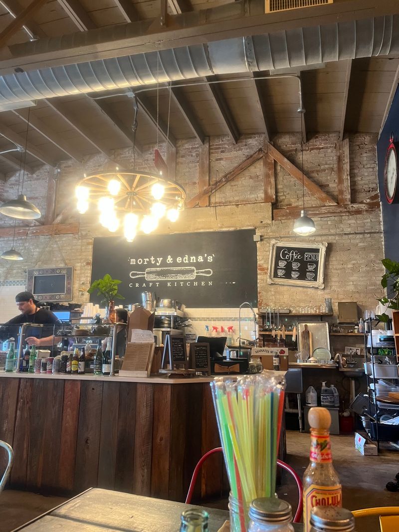 Morty and Edna's Craft Kitchen - Lake Placid