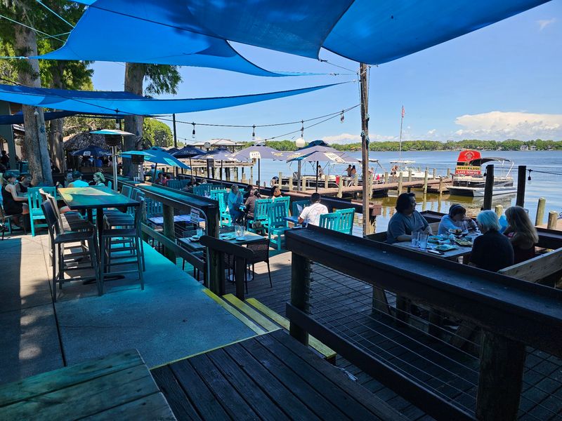 Tarpon Turtle Waterfront Grill & Marina - Tarpon Springs