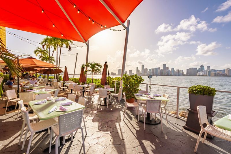 Rusty Pelican Miami – Key Biscayne